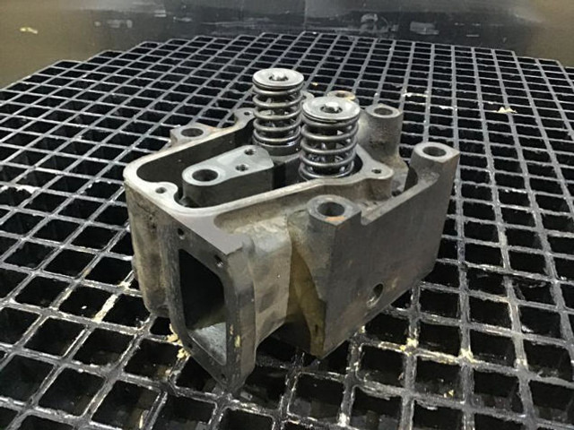 Cylinder block Liebherr Cylinderhead: picture 14
