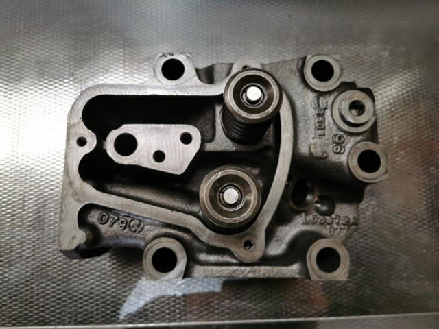 Cylinder block Liebherr Cylinderhead: picture 11