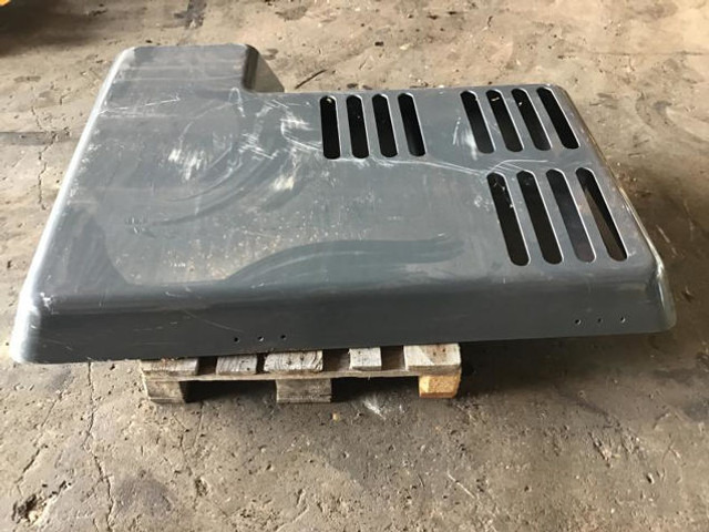 Liebherr Engine Hood - Hood: picture 3 Liebherr Engine Hood - Hood: picture 3