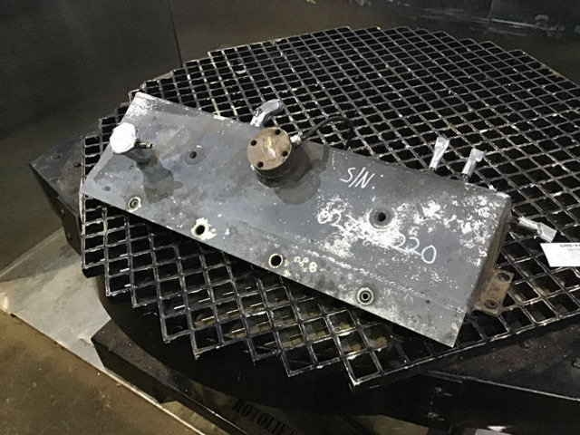 Liebherr Equalizing Reservoir - Expansion tank: picture 5 Liebherr Equalizing Reservoir - Expansion tank: picture 5