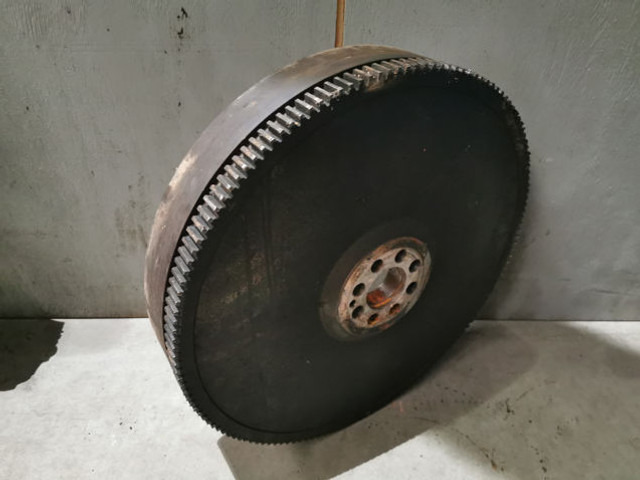Liebherr Flywheel - Flywheel: picture 4 Liebherr Flywheel - Flywheel: picture 4