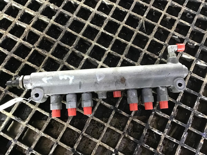 Liebherr High Pressure Line - Fuel processing/ Fuel delivery: picture 2 Liebherr High Pressure Line - Fuel processing/ Fuel delivery: picture 2