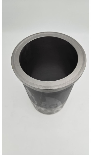 Liebherr - Engine and parts: picture 2 Liebherr - Engine and parts: picture 2