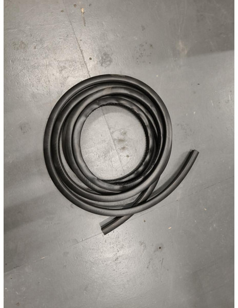 Liebherr - Cab and interior: picture 1 Liebherr - Cab and interior: picture 1