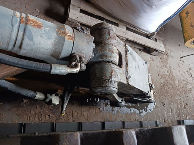 Liebherr - Fifth wheel coupling: picture 2 Liebherr - Fifth wheel coupling: picture 2