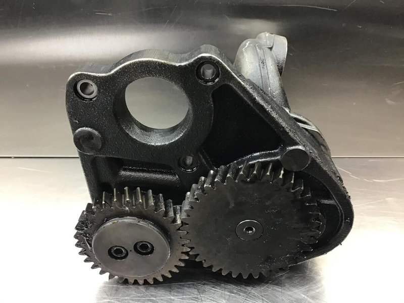 Liebherr Oil Pump - Oil pump: picture 1 Liebherr Oil Pump - Oil pump: picture 1