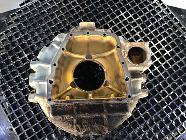 Liebherr Oil Sump - Crankcase: picture 3 Liebherr Oil Sump - Crankcase: picture 3