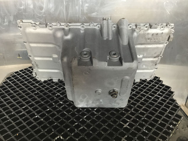 Liebherr Oil Sump - Crankcase: picture 2 Liebherr Oil Sump - Crankcase: picture 2