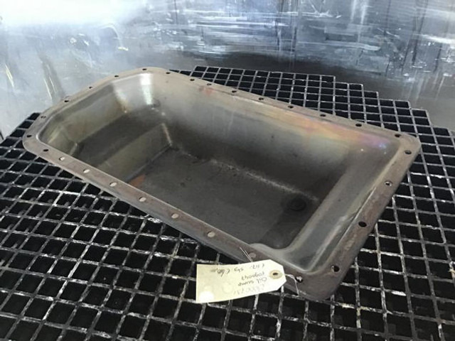 Liebherr Oil Sump - Crankcase: picture 1 Liebherr Oil Sump - Crankcase: picture 1