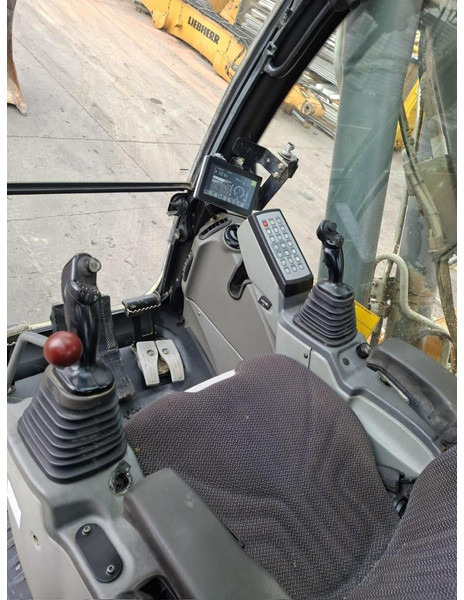 Liebherr R926 LC - Crawler excavator: picture 4 Liebherr R926 LC - Crawler excavator: picture 4