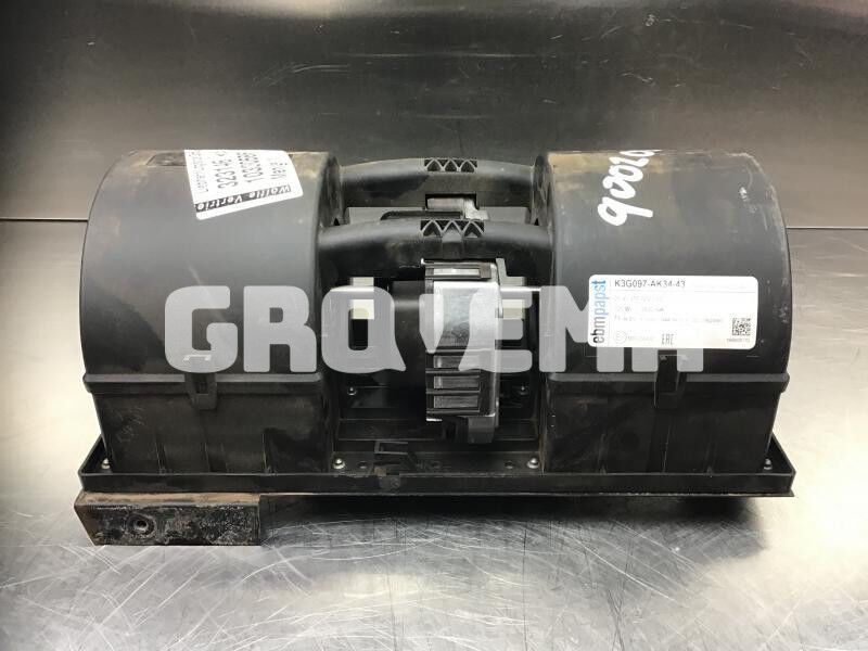 Liebherr R946 LC / R946 NLC / R956 / R976 / R926 LC / R920 / R920 LC - Blower motor: picture 1 Liebherr R946 LC / R946 NLC / R956 / R976 / R926 LC / R920 / R920 LC - Blower motor: picture 1