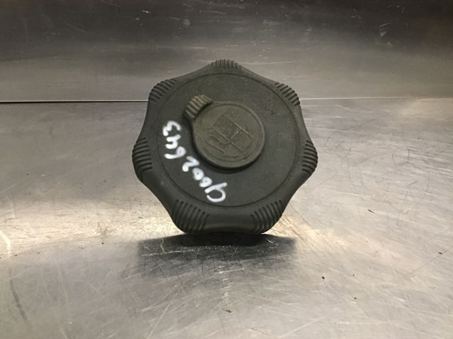 Liebherr Tank Cap - Fuel processing/ Fuel delivery: picture 1 Liebherr Tank Cap - Fuel processing/ Fuel delivery: picture 1