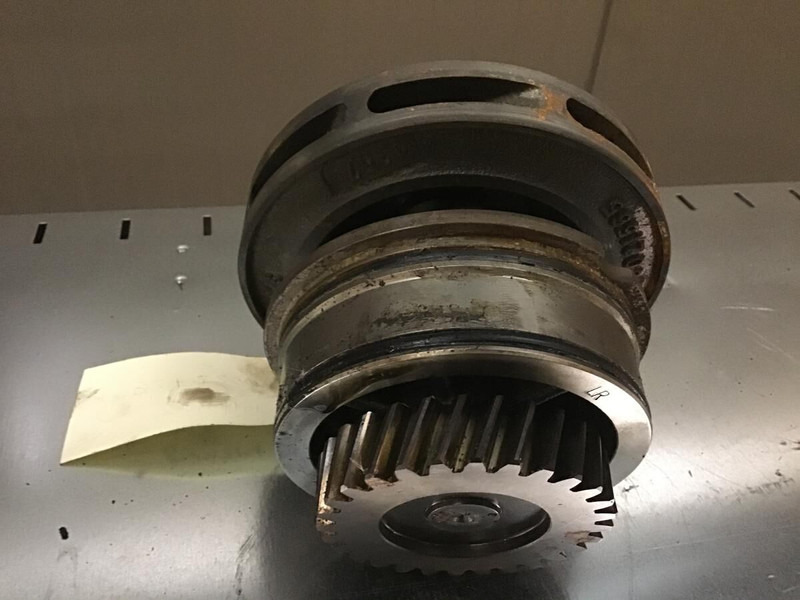 Liebherr Waterpump - Coolant pump: picture 1 Liebherr Waterpump - Coolant pump: picture 1
