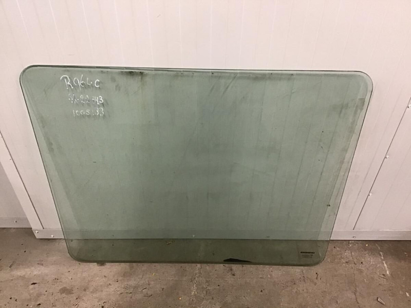 Liebherr Window Glass - Window and parts: picture 1 Liebherr Window Glass - Window and parts: picture 1