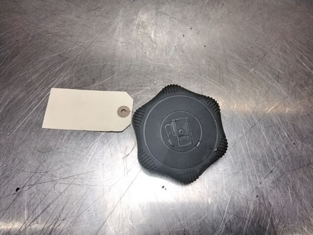 Liebherr lockable tank cap - Fuel processing/ Fuel delivery: picture 3 Liebherr lockable tank cap - Fuel processing/ Fuel delivery: picture 3