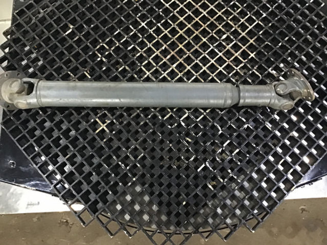 ZF Propeller Shaft - Drive shaft: picture 4 ZF Propeller Shaft - Drive shaft: picture 4