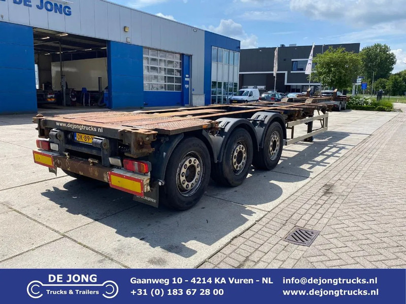 Krone SD Chassis / ADR / 2x Extendable / MB + Disc / 2x Lift Axle - Container transporter/ Swap body semi-trailer: picture 1 Krone SD Chassis / ADR / 2x Extendable / MB + Disc / 2x Lift Axle - Container transporter/ Swap body semi-trailer: picture 1