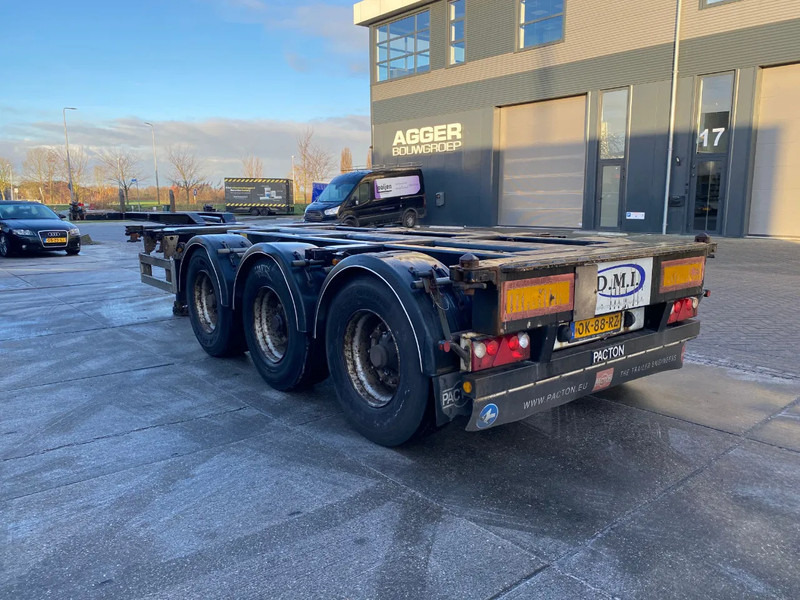 Pacton TXC343 / 2x Extendable / 45FT / 1x Lift Axle - Container transporter/ Swap body semi-trailer: picture 3 Pacton TXC343 / 2x Extendable / 45FT / 1x Lift Axle - Container transporter/ Swap body semi-trailer: picture 3