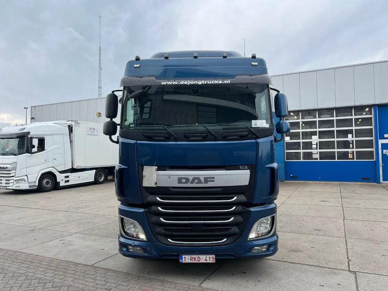 DAF XF 106.460 SC / Manual Gearbox / 2x Big Fuel Tank - Tractor unit: picture 2 DAF XF 106.460 SC / Manual Gearbox / 2x Big Fuel Tank - Tractor unit: picture 2