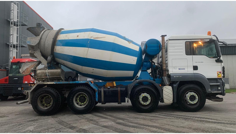 MAN TGS 35.360 Liebherr + 9M3 - Concrete mixer truck: picture 5 MAN TGS 35.360 Liebherr + 9M3 - Concrete mixer truck: picture 5