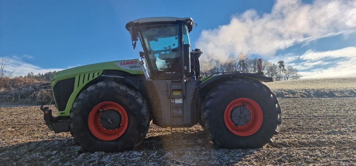 Claas Xerion 4500 Trac VC - Farm tractor: picture 4 Claas Xerion 4500 Trac VC - Farm tractor: picture 4