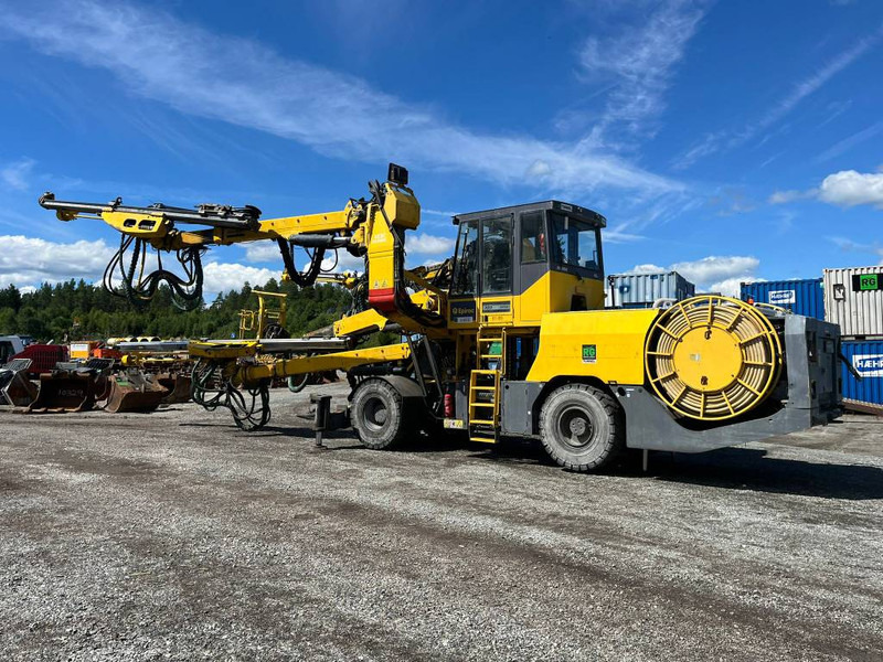 Atlas-Copco XE3 C30 - Drilling rig: picture 1 Atlas-Copco XE3 C30 - Drilling rig: picture 1