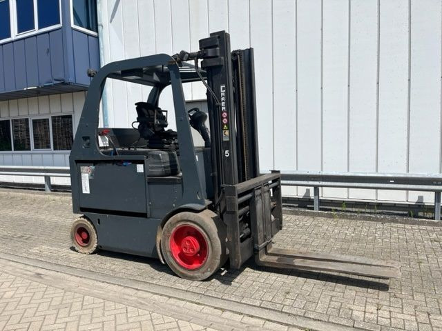 Carer Z70KN - Electric forklift: picture 2 Carer Z70KN - Electric forklift: picture 2