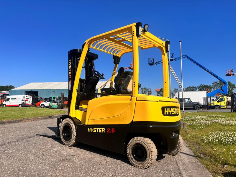 Hyster J2.5XN - Electric forklift: picture 4 Hyster J2.5XN - Electric forklift: picture 4