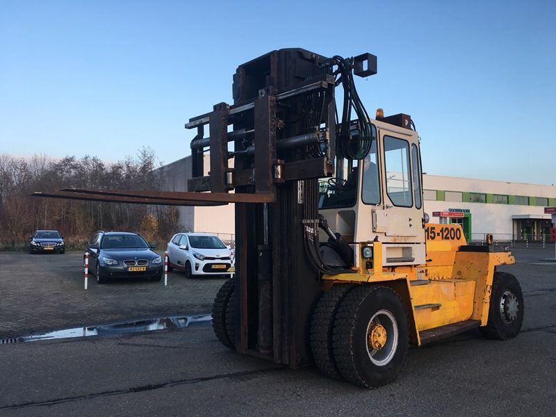 Kalmar DC15-1200 - Diesel forklift: picture 4 Kalmar DC15-1200 - Diesel forklift: picture 4