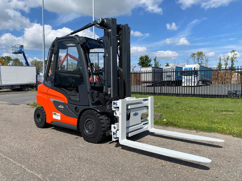 Linde H35D-01 Cascade rotating fork clamp - Diesel forklift: picture 3 Linde H35D-01 Cascade rotating fork clamp - Diesel forklift: picture 3