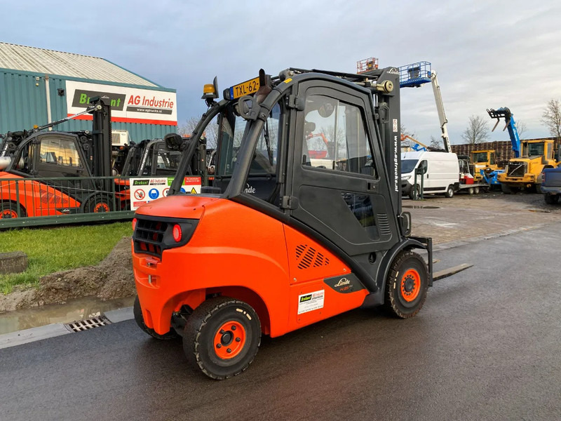 Linde H35D-02 - Diesel forklift: picture 5 Linde H35D-02 - Diesel forklift: picture 5