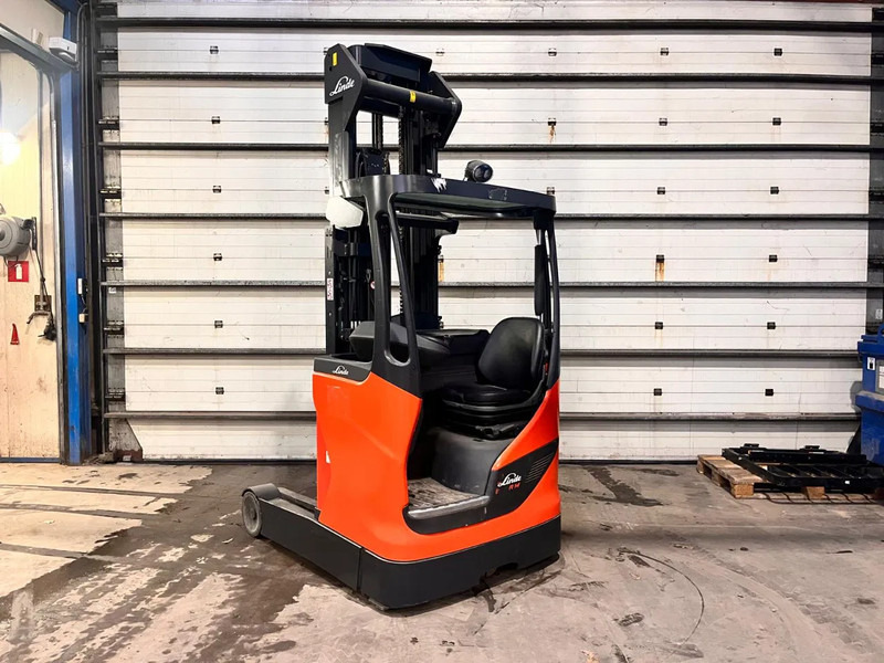 Linde R14-01 - Reach truck: picture 4 Linde R14-01 - Reach truck: picture 4