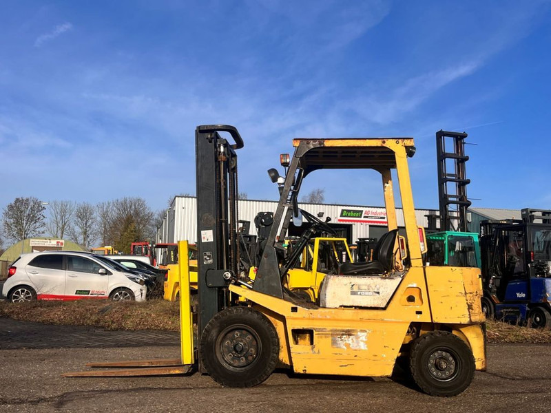 TCM FD25 Z2T - Diesel forklift: picture 2 TCM FD25 Z2T - Diesel forklift: picture 2