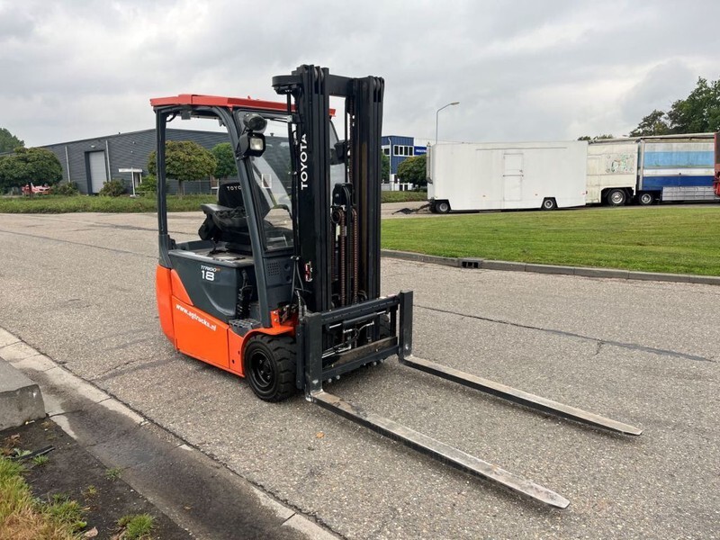 Toyota 8FBET18 - Electric forklift: picture 5 Toyota 8FBET18 - Electric forklift: picture 5