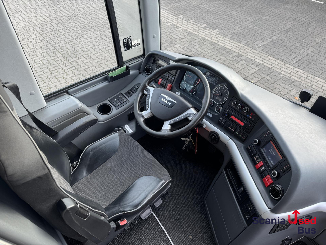 MAN Lion's Coach R08 13.8m 100 Years Edition - Coach: picture 2 MAN Lion's Coach R08 13.8m 100 Years Edition - Coach: picture 2