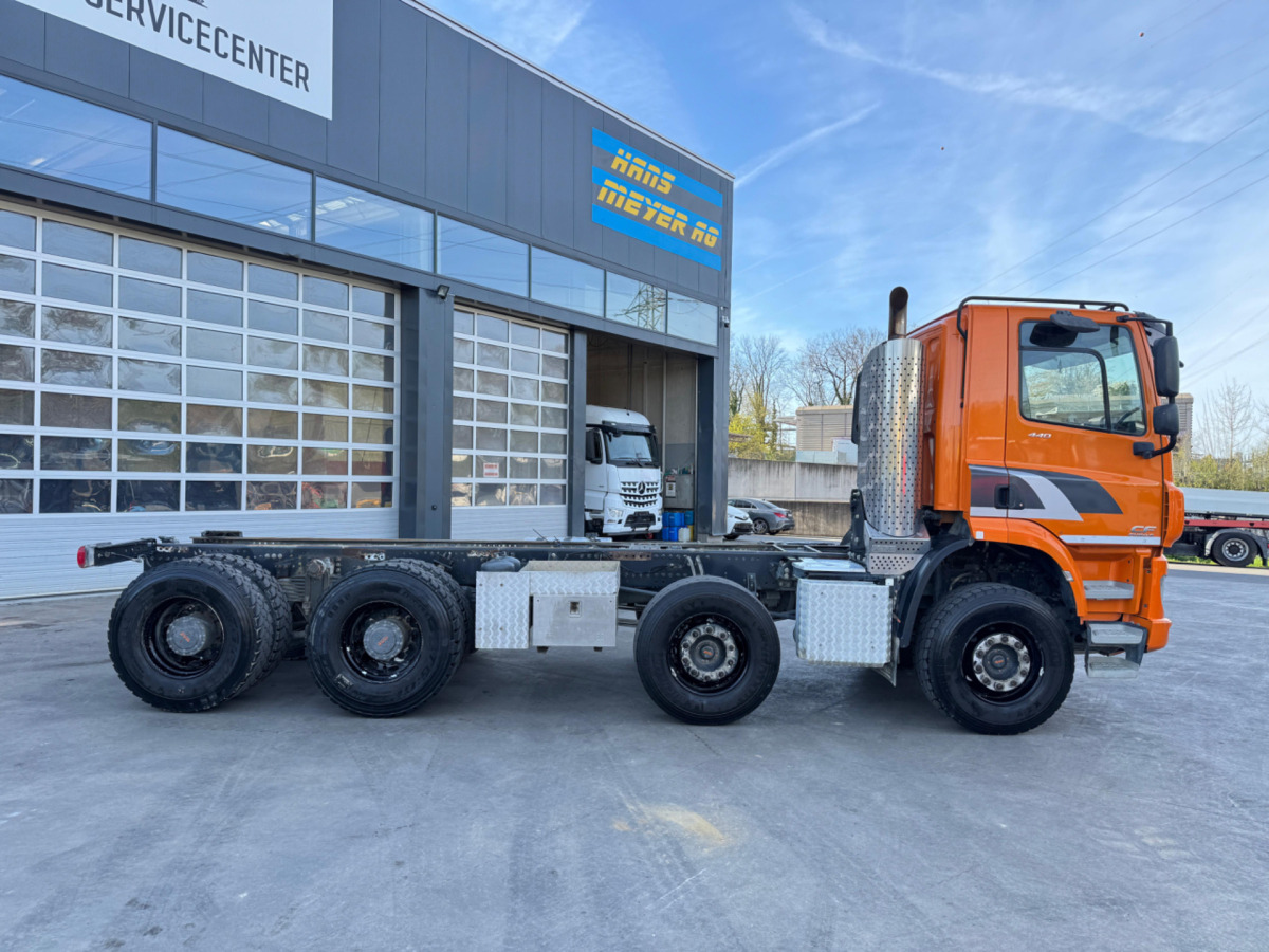 DAF CF440 8x4 Fahrgestell - Cab chassis truck: picture 4 DAF CF440 8x4 Fahrgestell - Cab chassis truck: picture 4