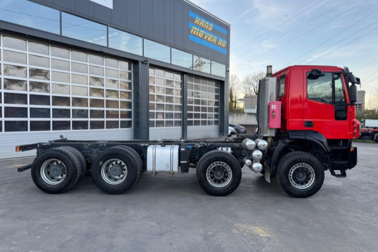 Iveco Trakker 450 8x4 Fahrgestell - Cab chassis truck: picture 4 Iveco Trakker 450 8x4 Fahrgestell - Cab chassis truck: picture 4