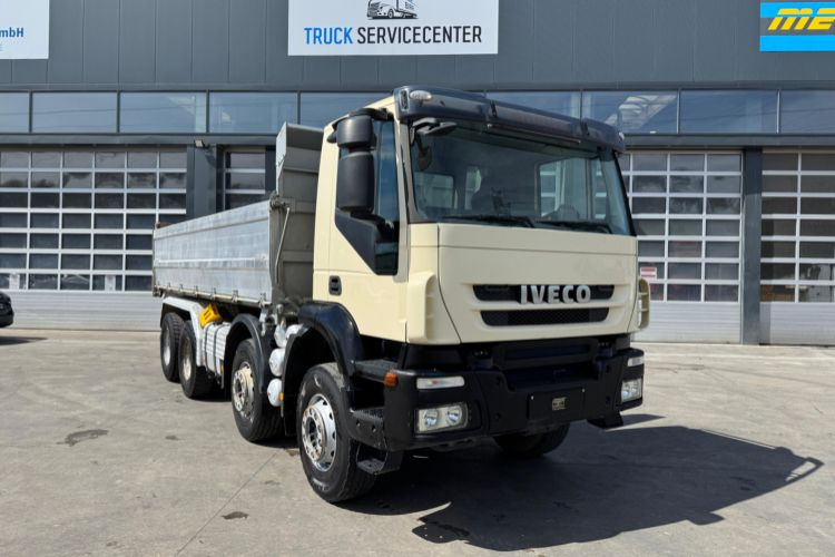 Iveco Trakker 450 8x4 - Tipper: picture 4 Iveco Trakker 450 8x4 - Tipper: picture 4