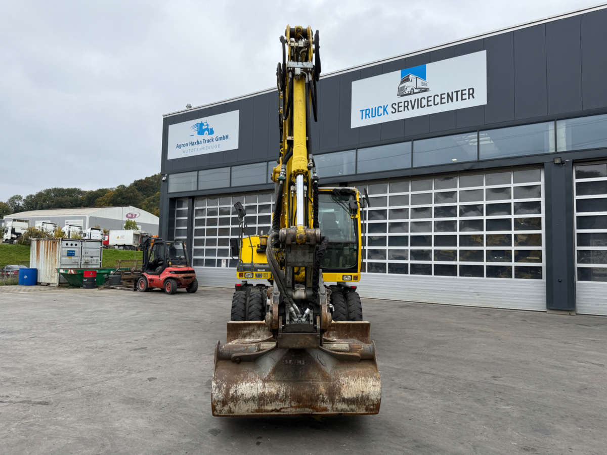 LIEBHERR 900 C 3xBuckets - Wheel excavator: picture 2 LIEBHERR 900 C 3xBuckets - Wheel excavator: picture 2