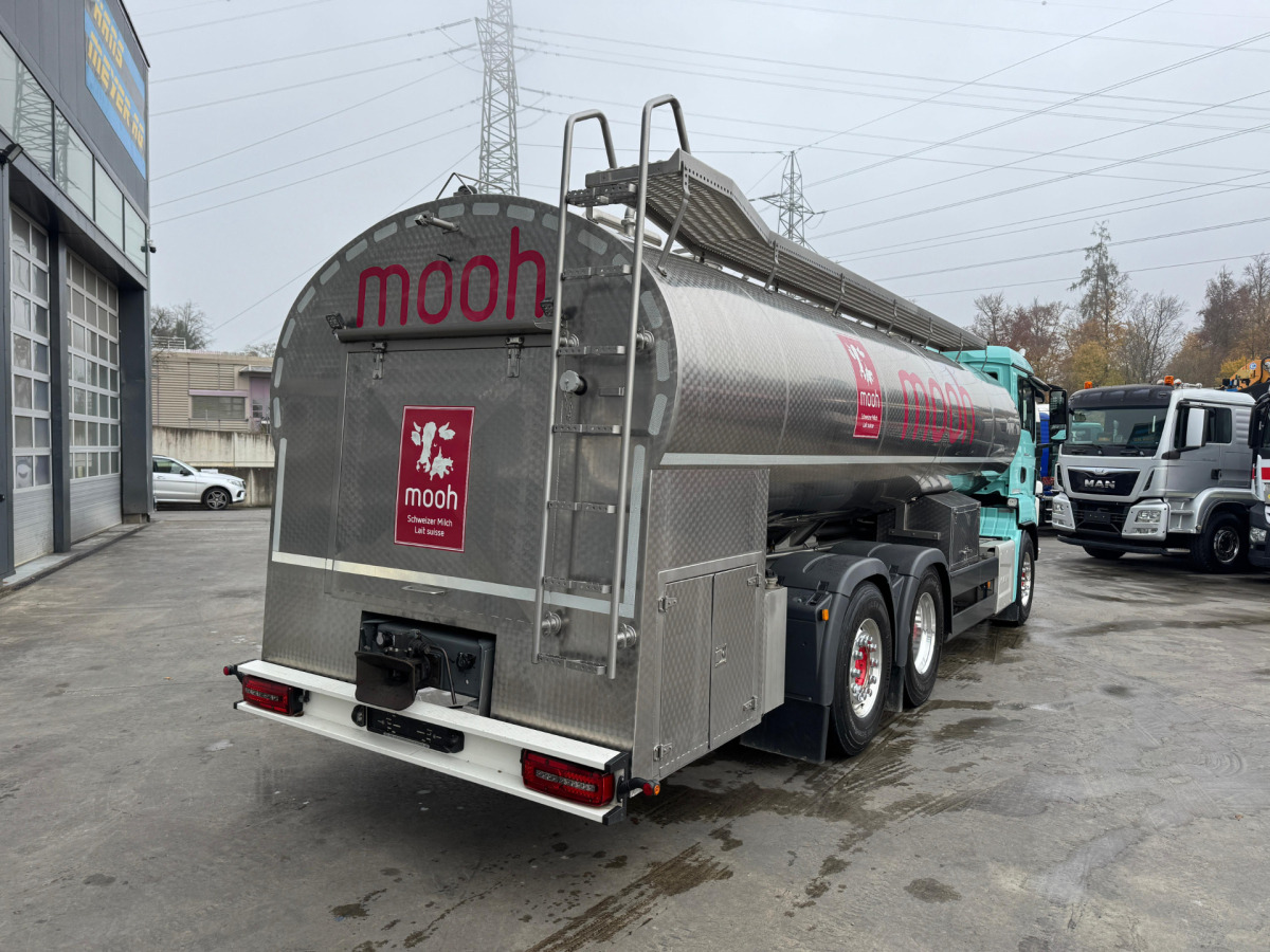 MAN TGS 26.440 6x2 Isoliert Milchtank 3 Kammern - Tanker truck: picture 5 MAN TGS 26.440 6x2 Isoliert Milchtank 3 Kammern - Tanker truck: picture 5