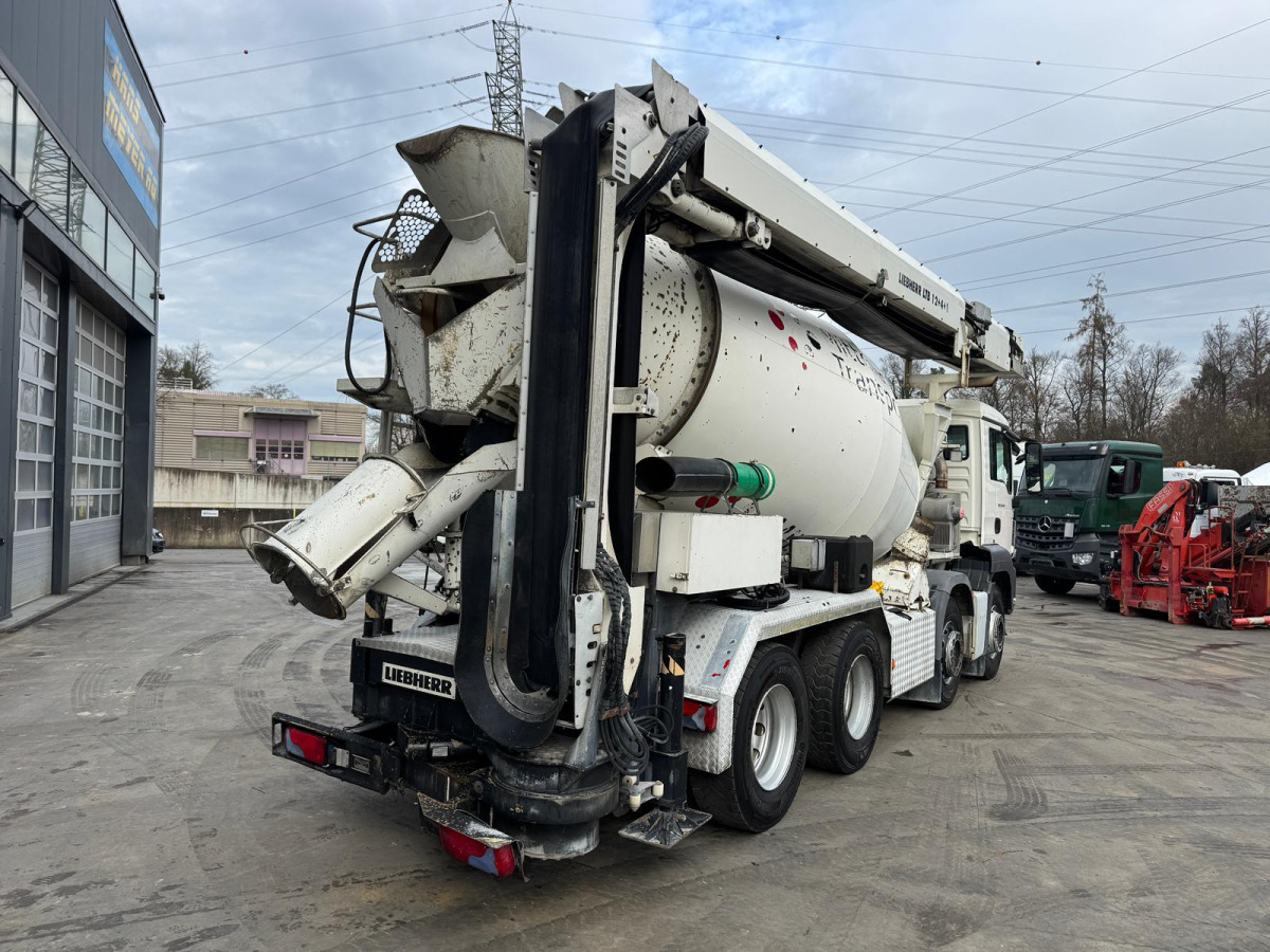 MAN TGS 35.440 8x4 Liebherr 9m3 Förderband 17M - Concrete mixer truck: picture 5 MAN TGS 35.440 8x4 Liebherr 9m3 Förderband 17M - Concrete mixer truck: picture 5