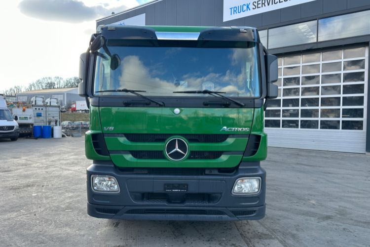 Mercedes-Benz 2551 V8 6x2 Fassi 185-5 Bj.2020 - Tipper, Crane truck: picture 2 Mercedes-Benz 2551 V8 6x2 Fassi 185-5 Bj.2020 - Tipper, Crane truck: picture 2