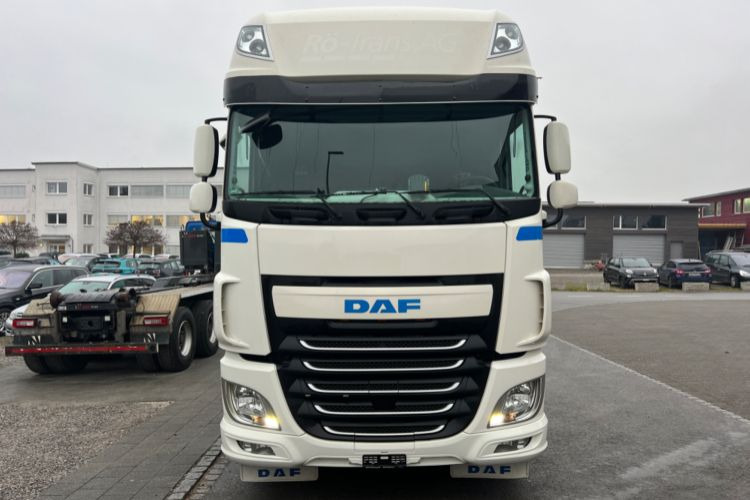 DAF XF460 SUPERSPACE - Tractor unit: picture 2 DAF XF460 SUPERSPACE - Tractor unit: picture 2