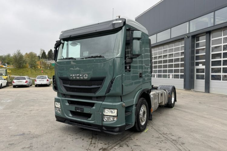 Iveco 480 4x2 Hydraulik & Kompressor - Tractor unit: picture 1 Iveco 480 4x2 Hydraulik & Kompressor - Tractor unit: picture 1