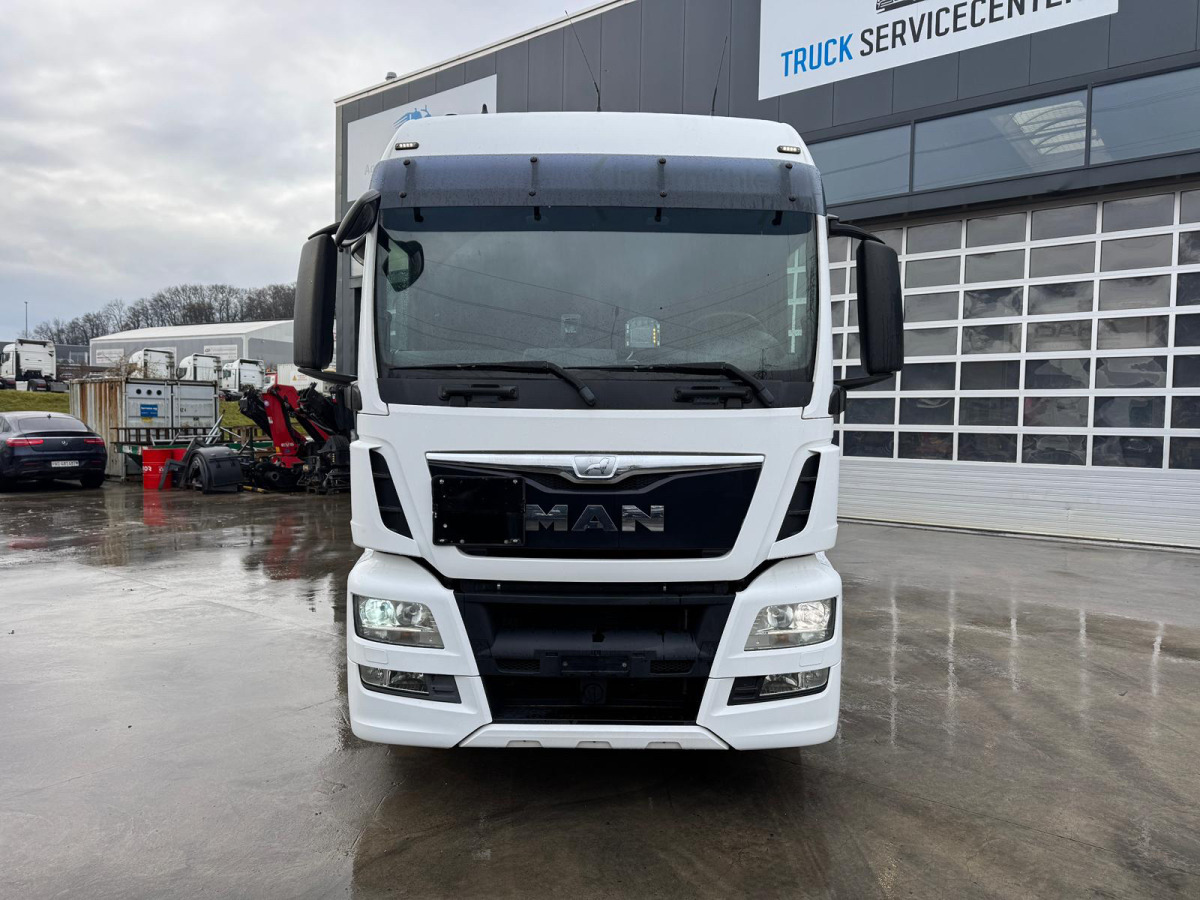 MAN TGS 18.440 4x2 ADR - Tractor unit: picture 2 MAN TGS 18.440 4x2 ADR - Tractor unit: picture 2