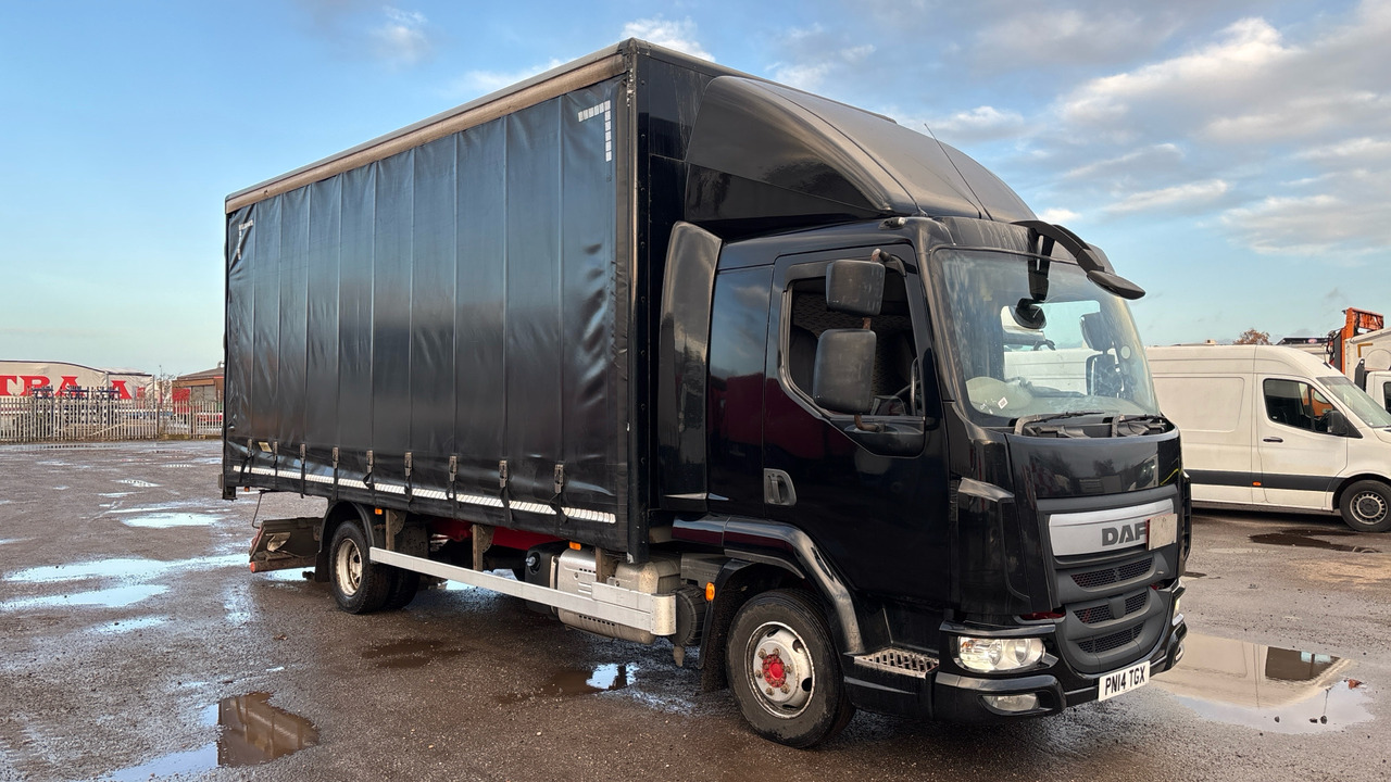 DAF LF 150 - Curtain side truck: picture 1 DAF LF 150 - Curtain side truck: picture 1