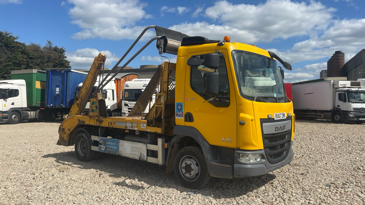 DAF LF 180 - Skip loader truck: picture 1 DAF LF 180 - Skip loader truck: picture 1