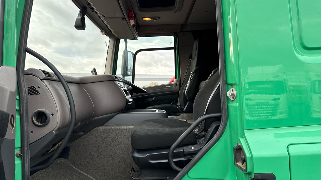 Curtain side truck Daf CF 230: picture 15 Curtain side truck Daf CF 230: picture 15