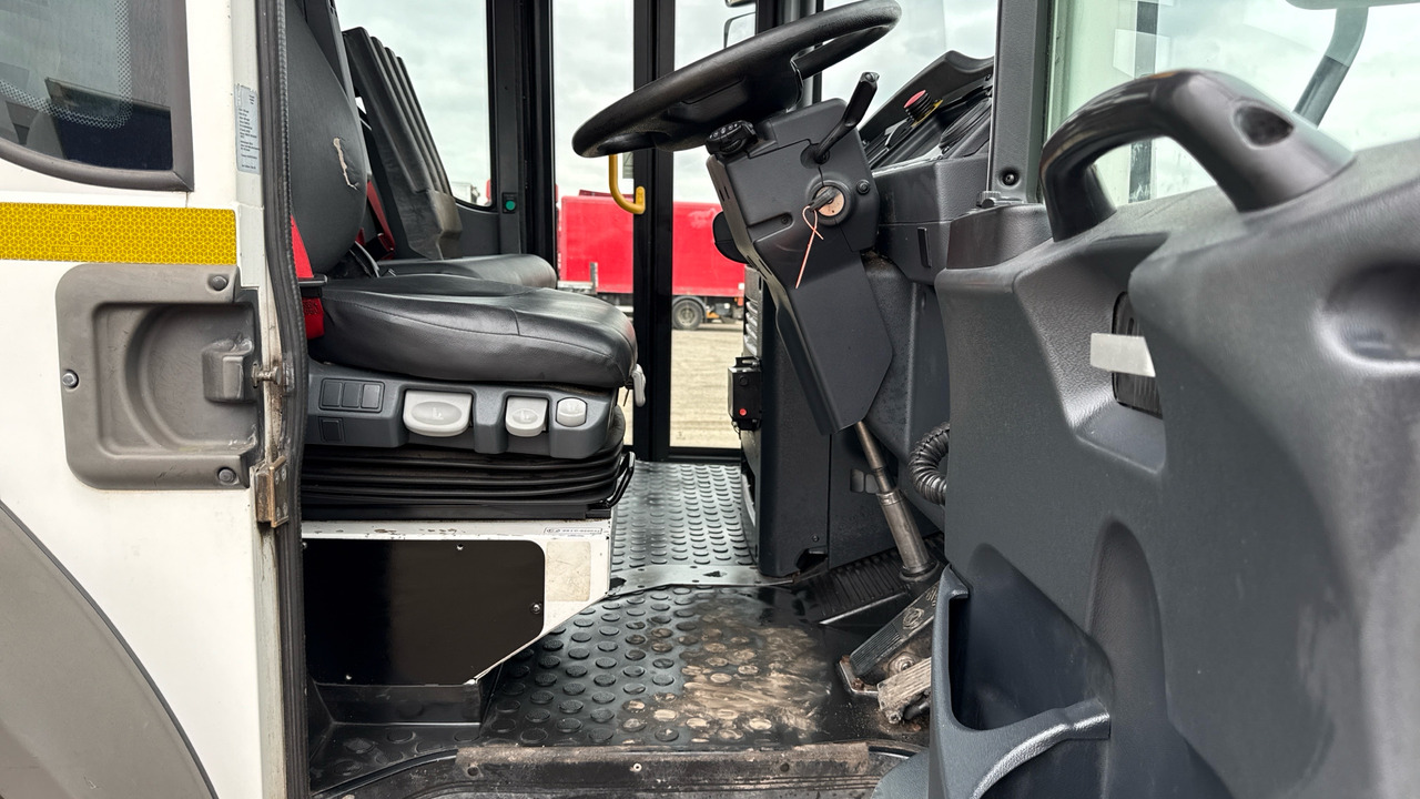 Dennis Elite 6 - Refuse truck: picture 5 Dennis Elite 6 - Refuse truck: picture 5