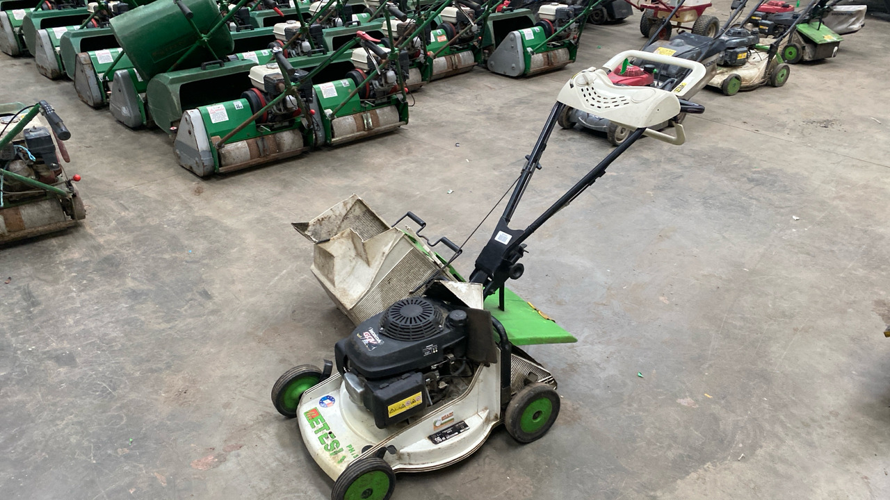 ETESIA PHTS MOWER, HONDA GCV 160 ENGINE - Lawn mower: picture 2 ETESIA PHTS MOWER, HONDA GCV 160 ENGINE - Lawn mower: picture 2